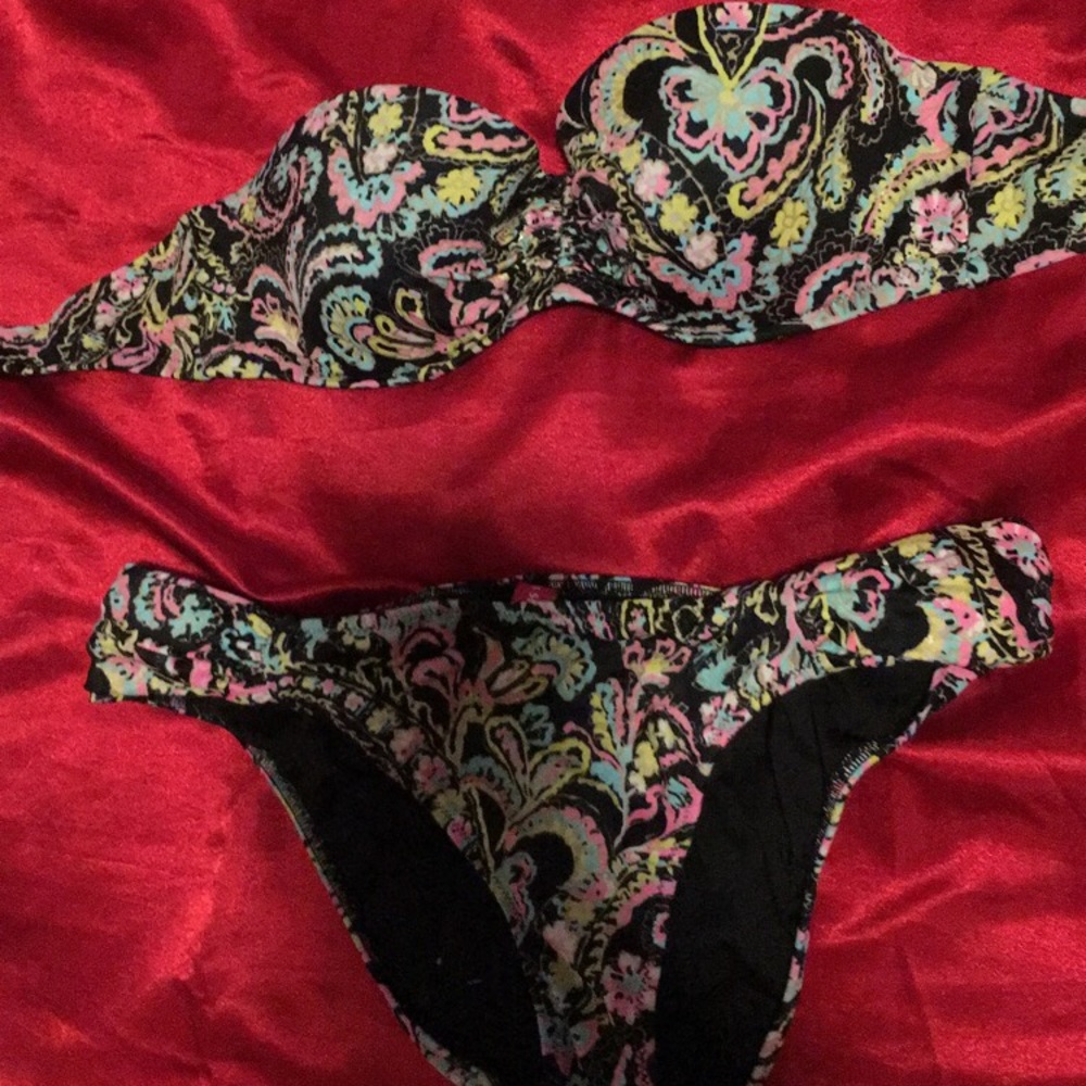VS bikini set